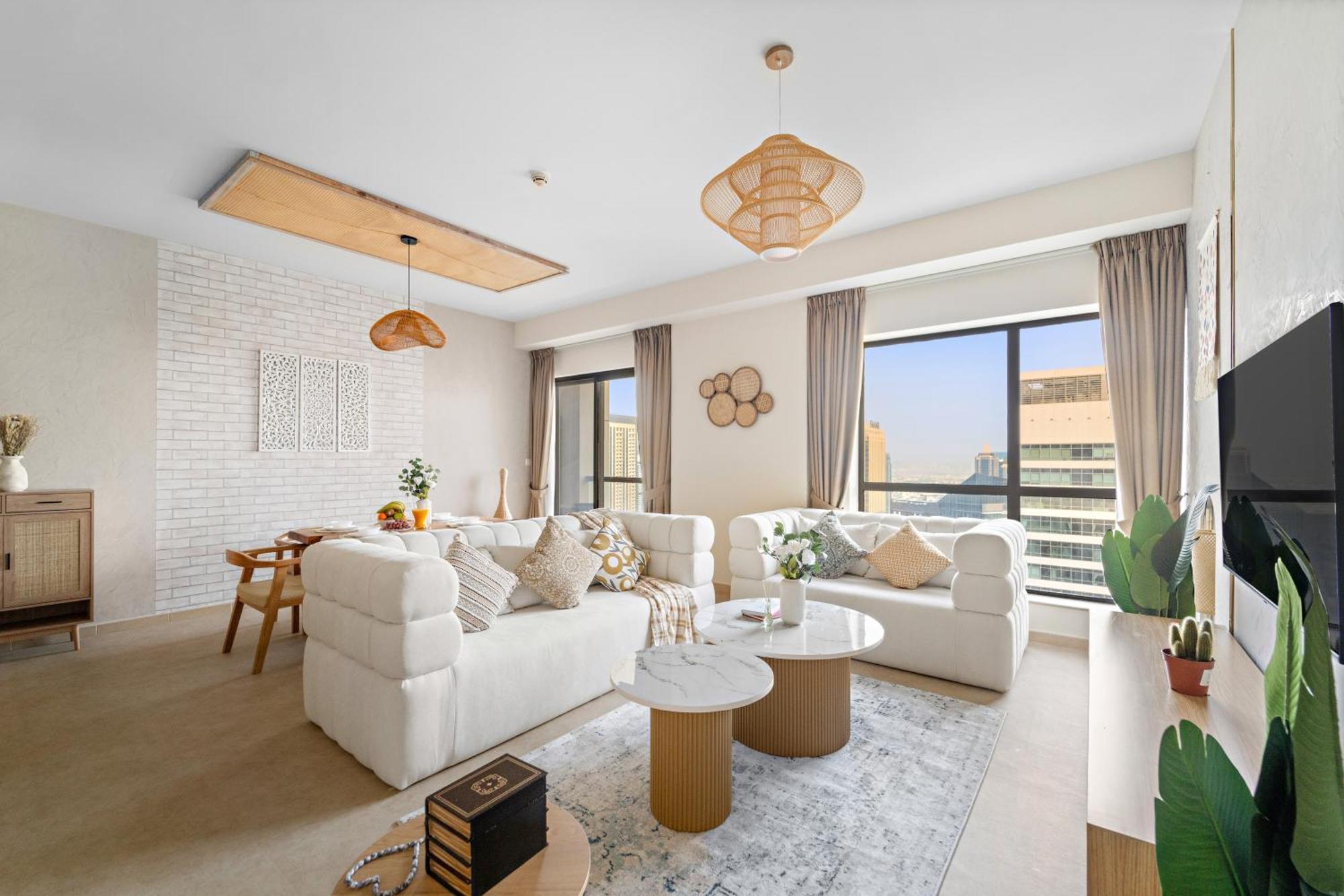 Aesthetic , Sleeps 6, Pool, Gym & Waterfront Views Casa vacanze Dubai
